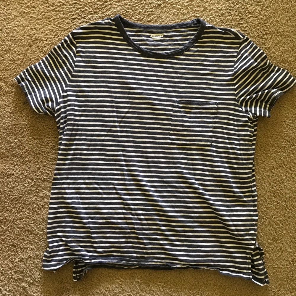NWOT Old Navy boyfriend T-shirt